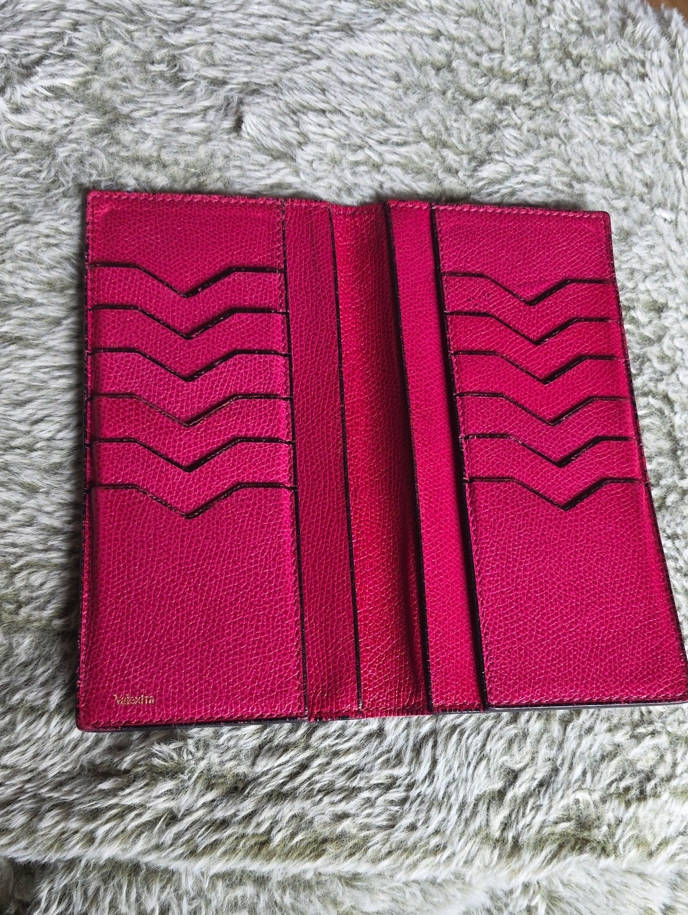 Valextra Vertical Wallet Cc